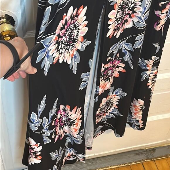 Mimi Chica Women’s Black Floral Sleeveless Maxi Dress with Front Slit Size M - Picture 3 of 7